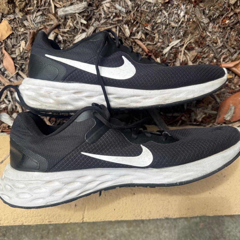 Nike Revolution 6 Next Nature Mens Running Shoes Black White Size 10.5 - Picture 8 of 8